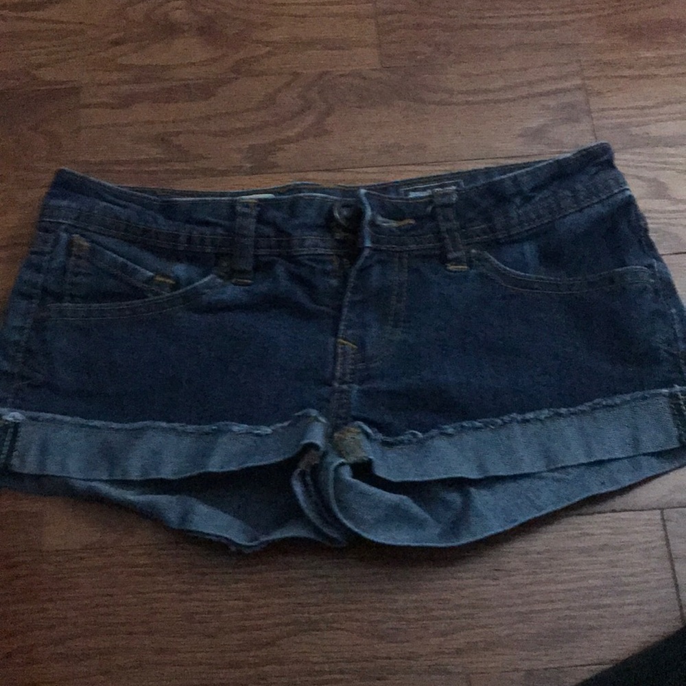 Sound check dark denim jean shorts